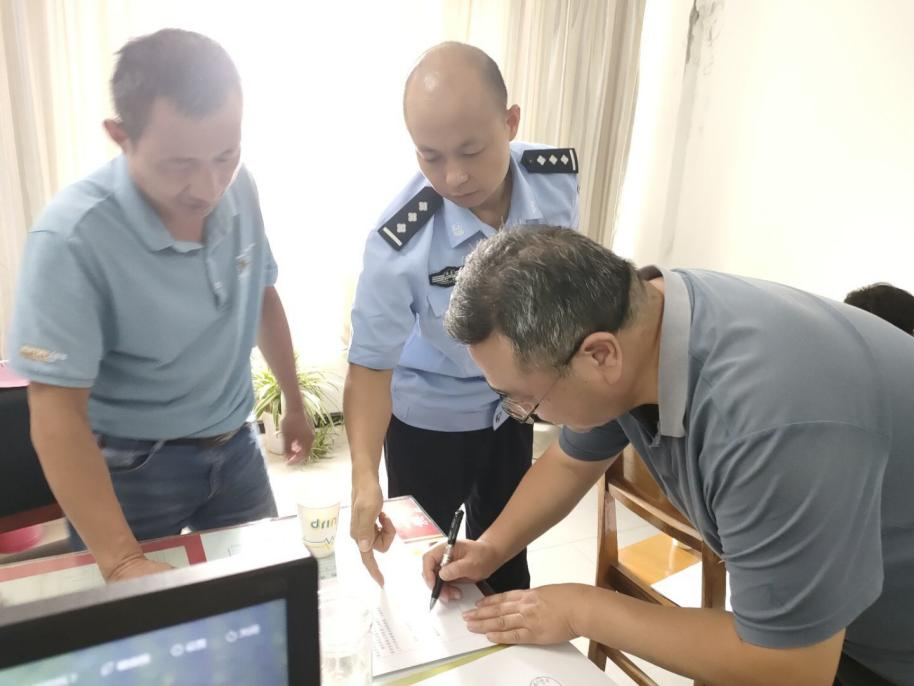 图片1.png 图片1.png